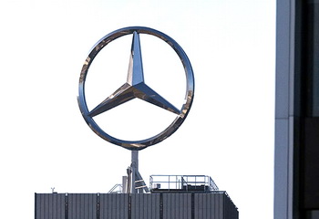 Mercedes-Benz  